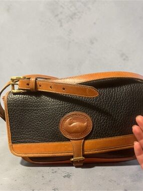 Vintage Dooney & Bourke Black Pebbled Leather Messenger with Tan Trim